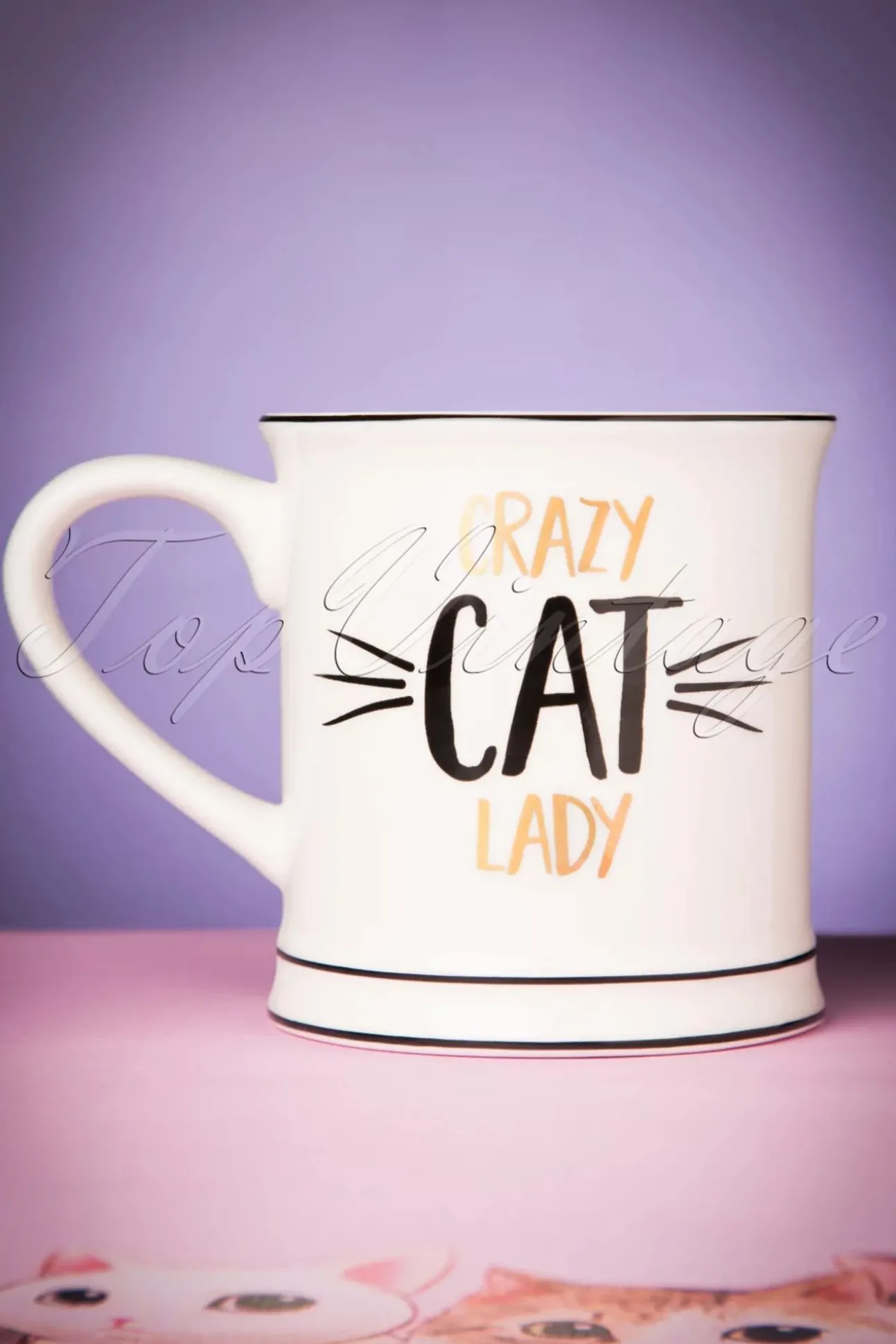 Crazy Cat Lady Mok