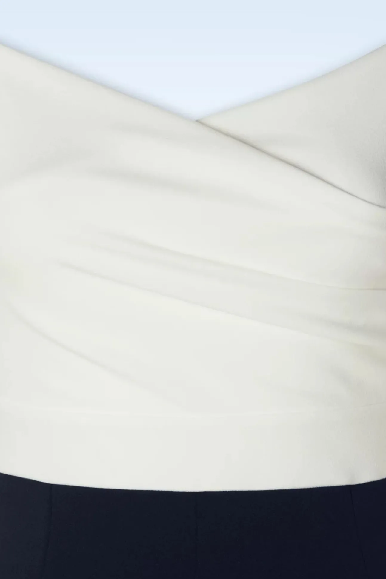 Eloise Jumpsuit In Ivoor En Marineblauw