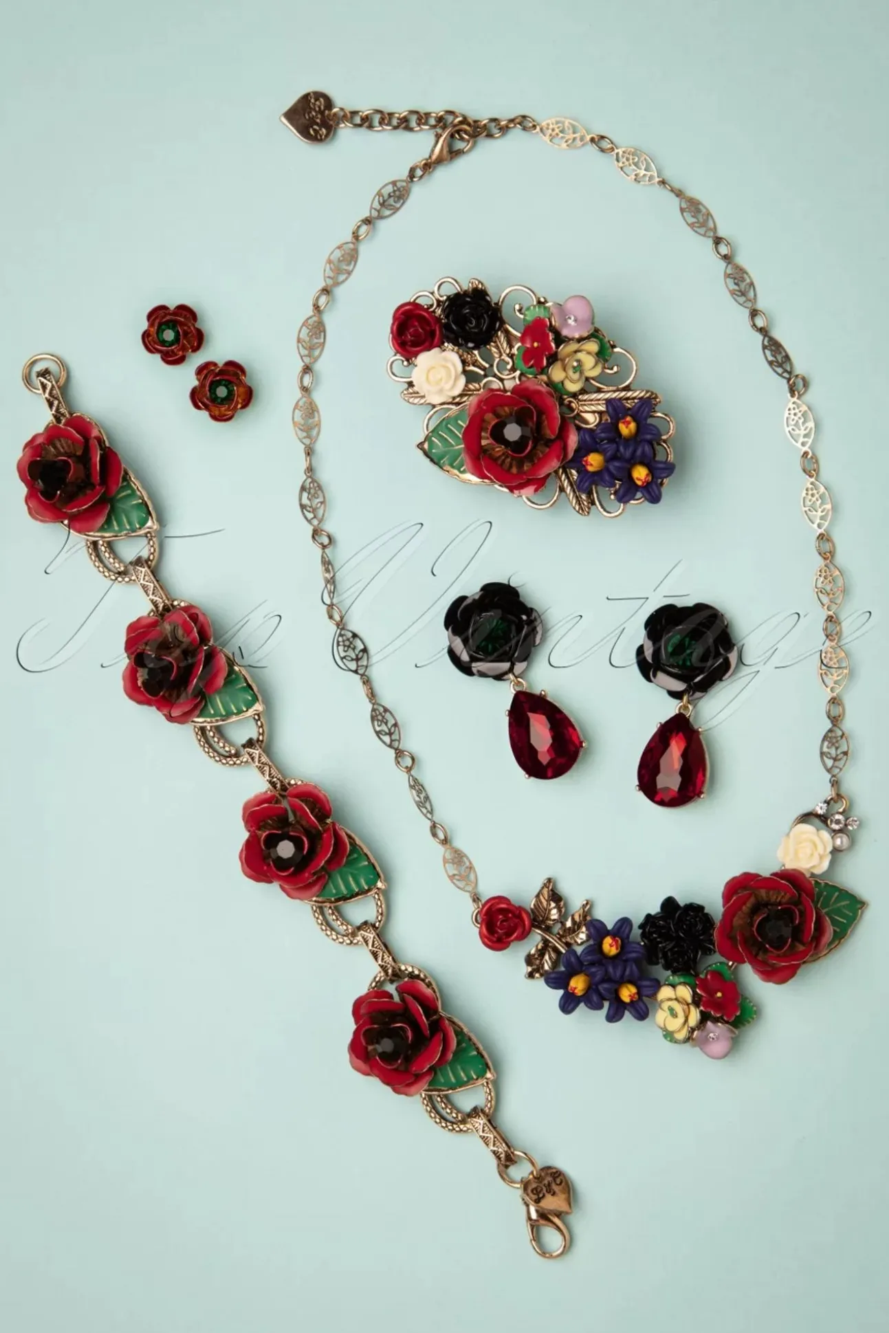 Freda Flower Cluster Haarclip En Broche In Goud En Multi