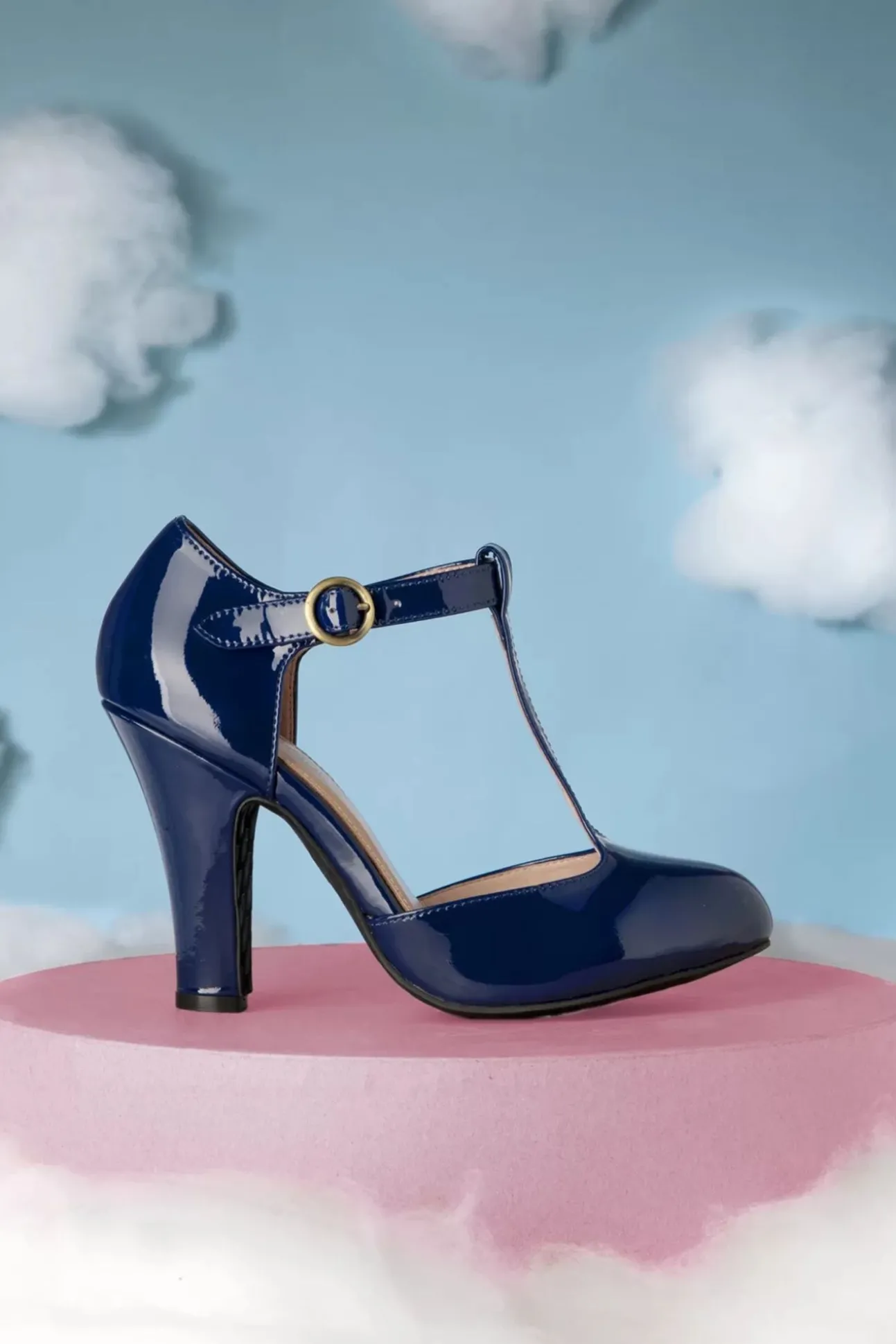 June Love Letter Lak Pumps In Navy