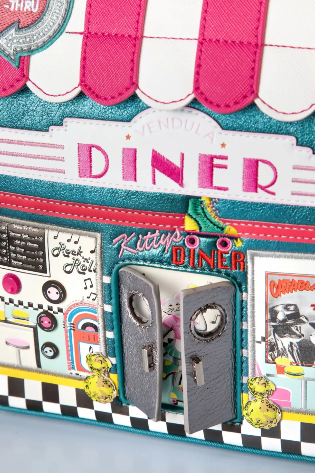 Kitty's Dinner Grab Bag