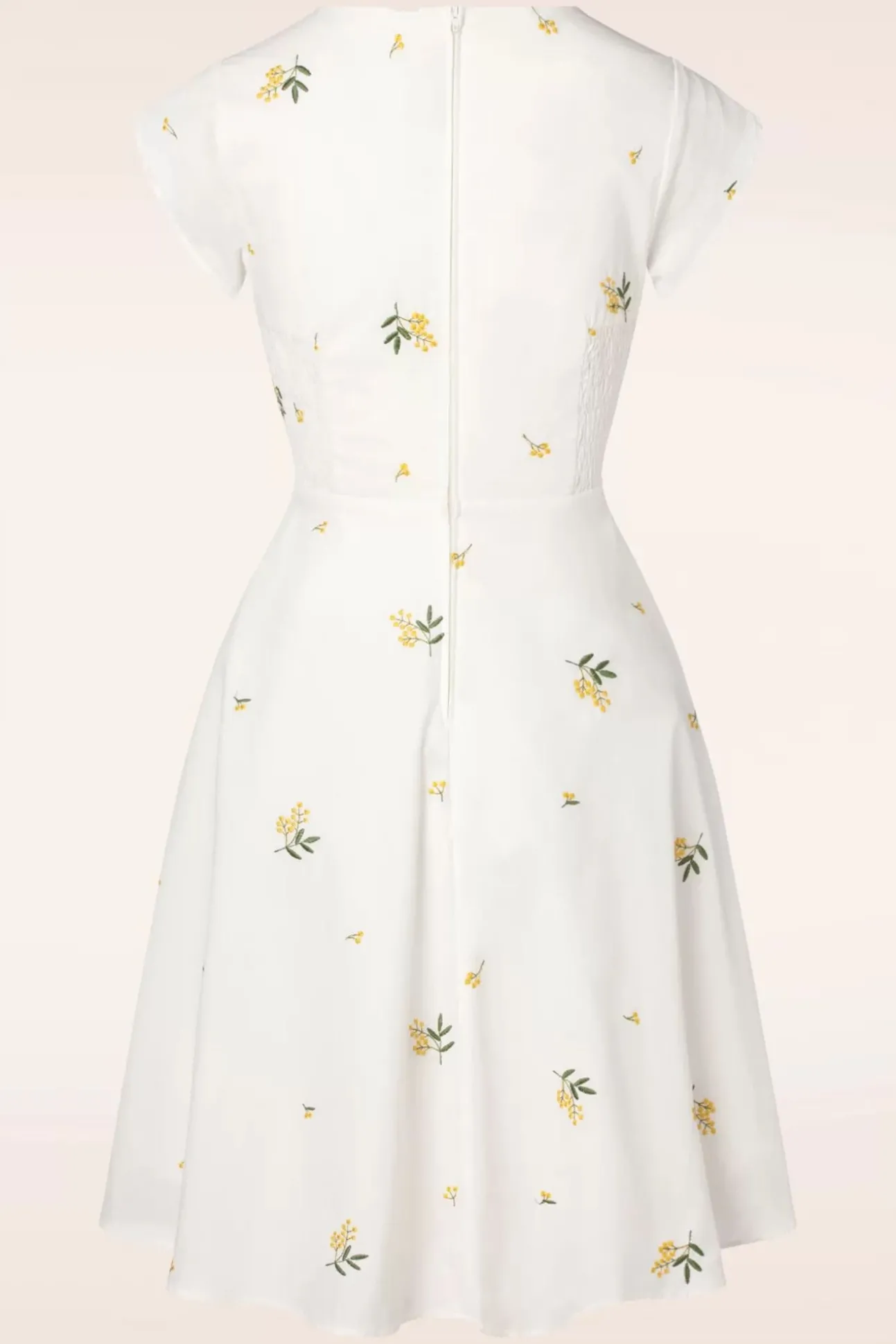 Met Bloemen Geborduurde Swingjurk In Wit