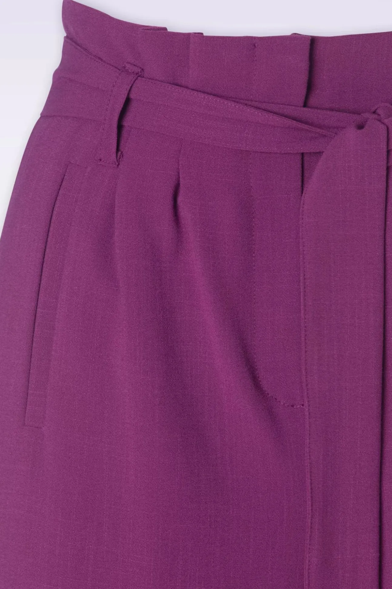 Neva Cropped Broek Timba In Caspia Paars